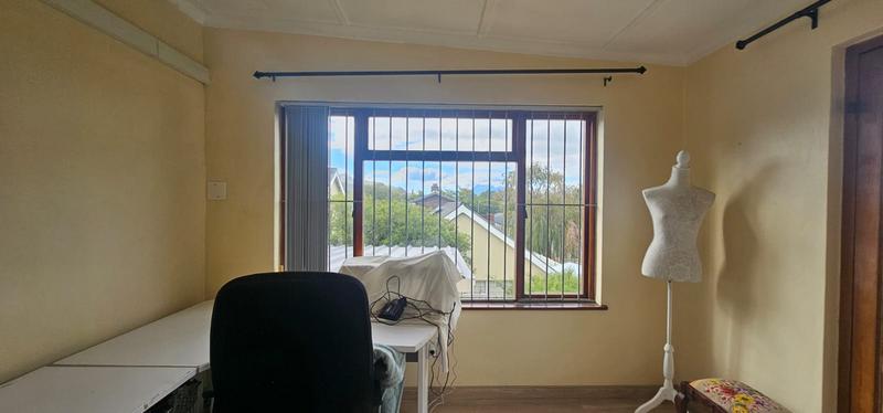 3 Bedroom Property for Sale in Kleinmond Western Cape